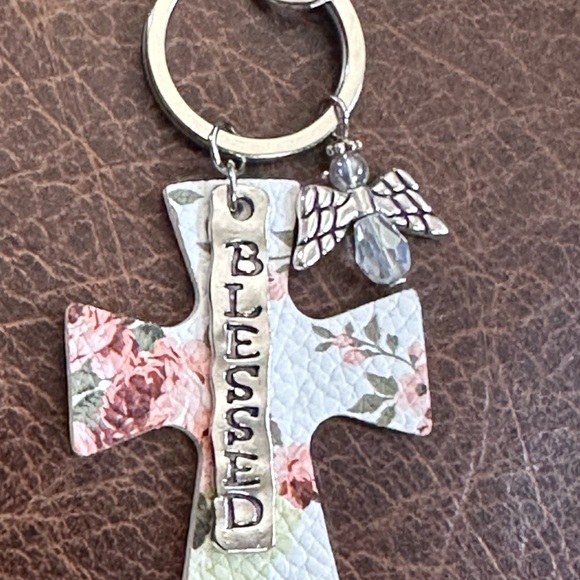 Keychain bag charm floral cross with charm - Picture 5 of 8